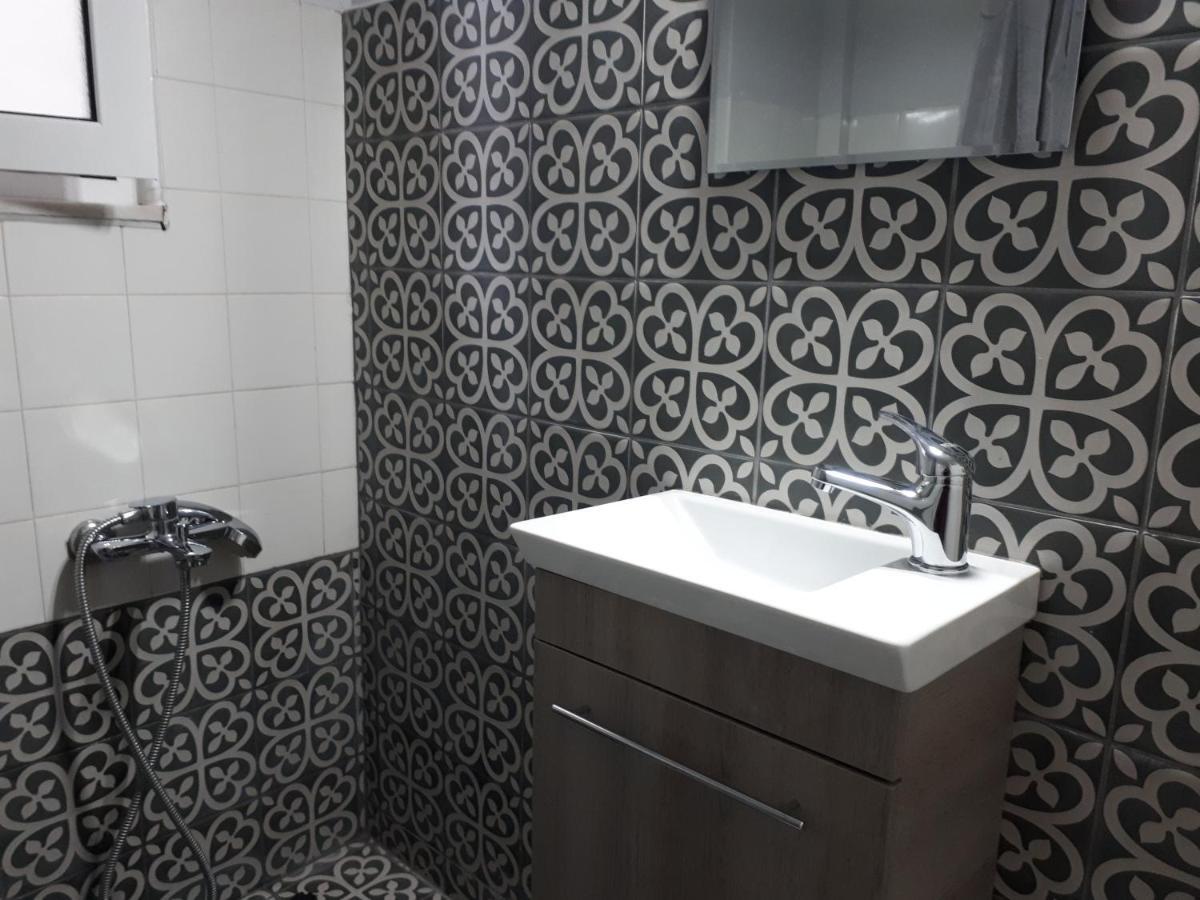 Mignon Apartment Афины Экстерьер фото